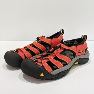 KEEN Women's Red and Black Sandals